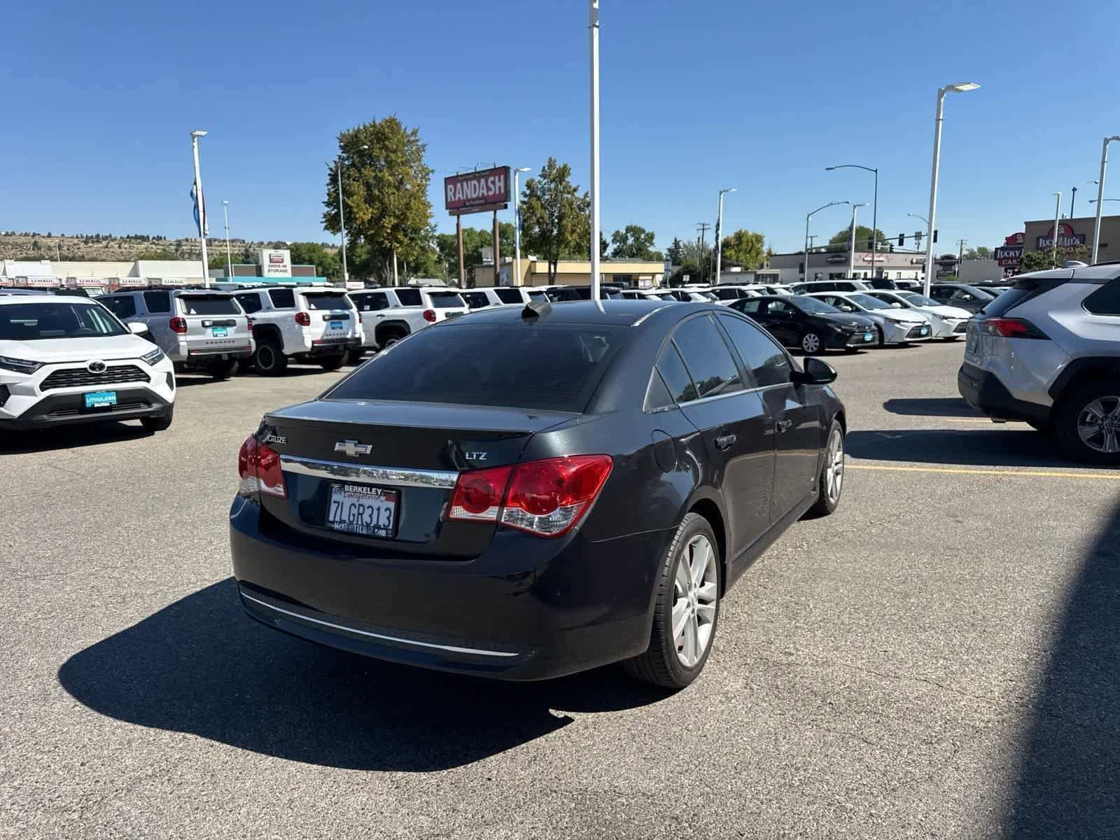 Thumbnail: 2014 Chevrolet Cruze - 18