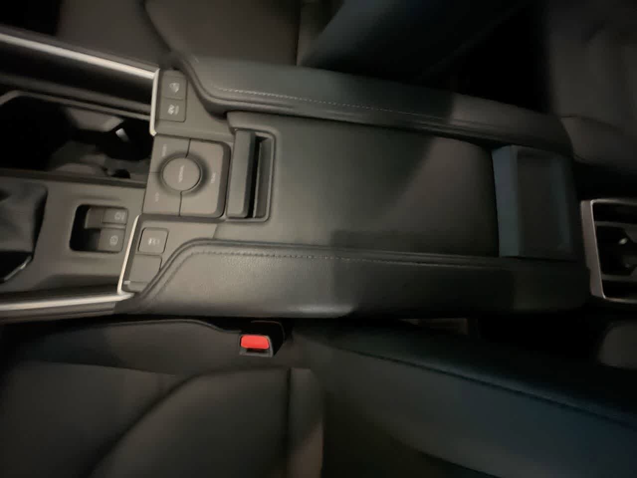 Thumbnail: 2026 Toyota Grand Highlander - 21