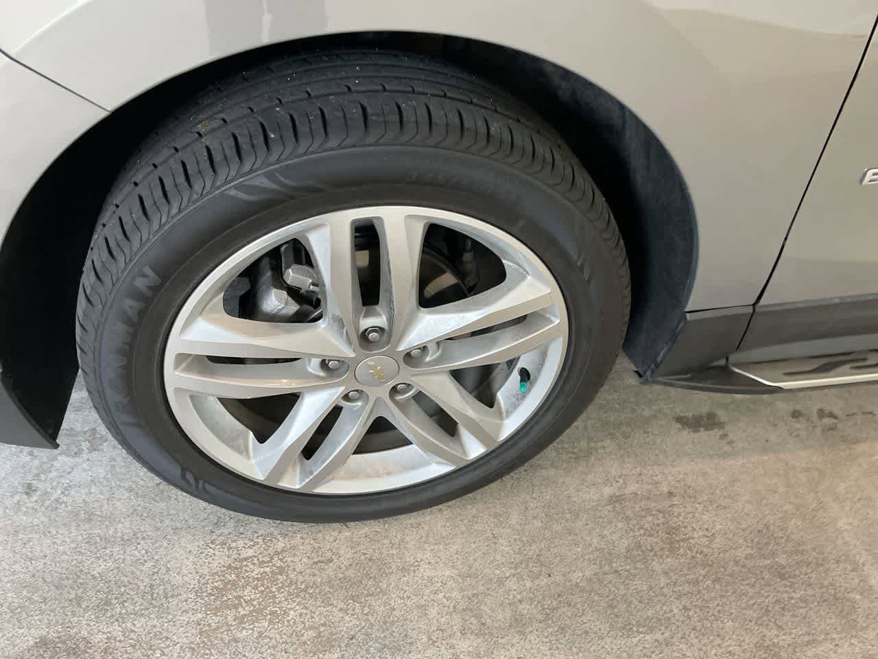 Thumbnail: 2018 Chevrolet Equinox - 10