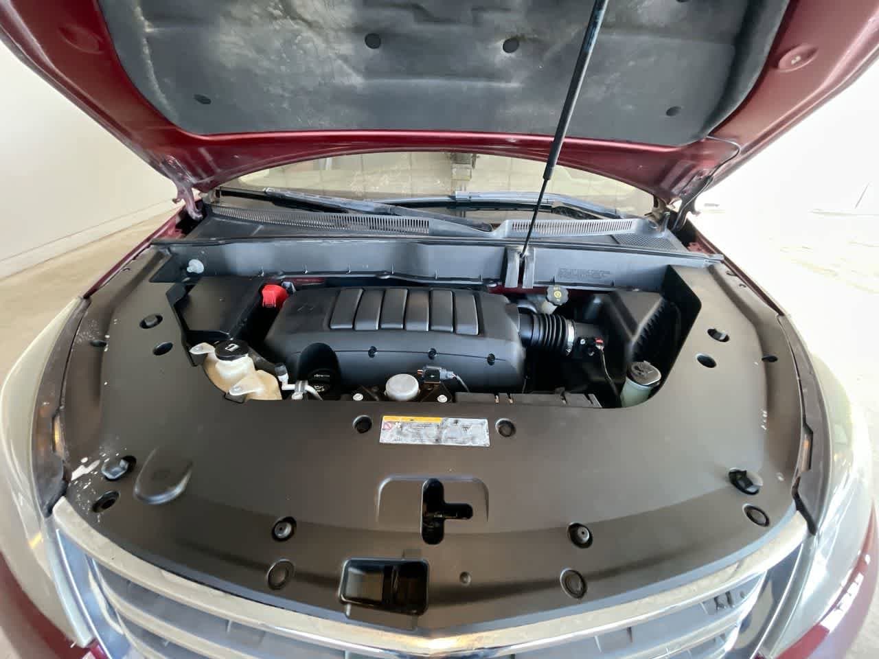 Thumbnail: 2015 Chevrolet Traverse - 25