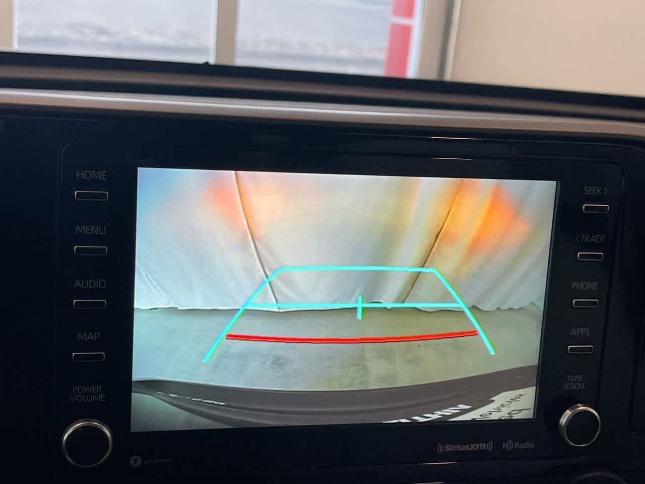 Thumbnail: 2022 Toyota Highlander - 17