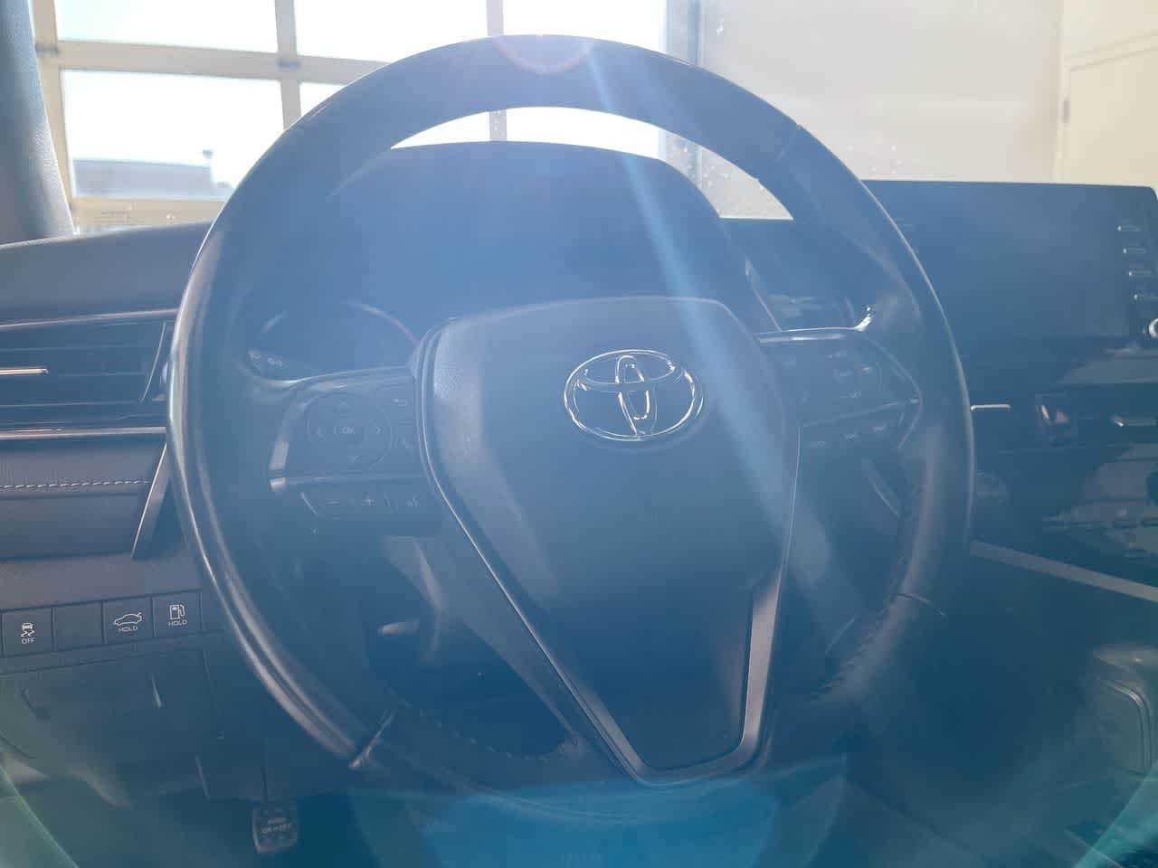 Thumbnail: 2023 Toyota Camry - 14