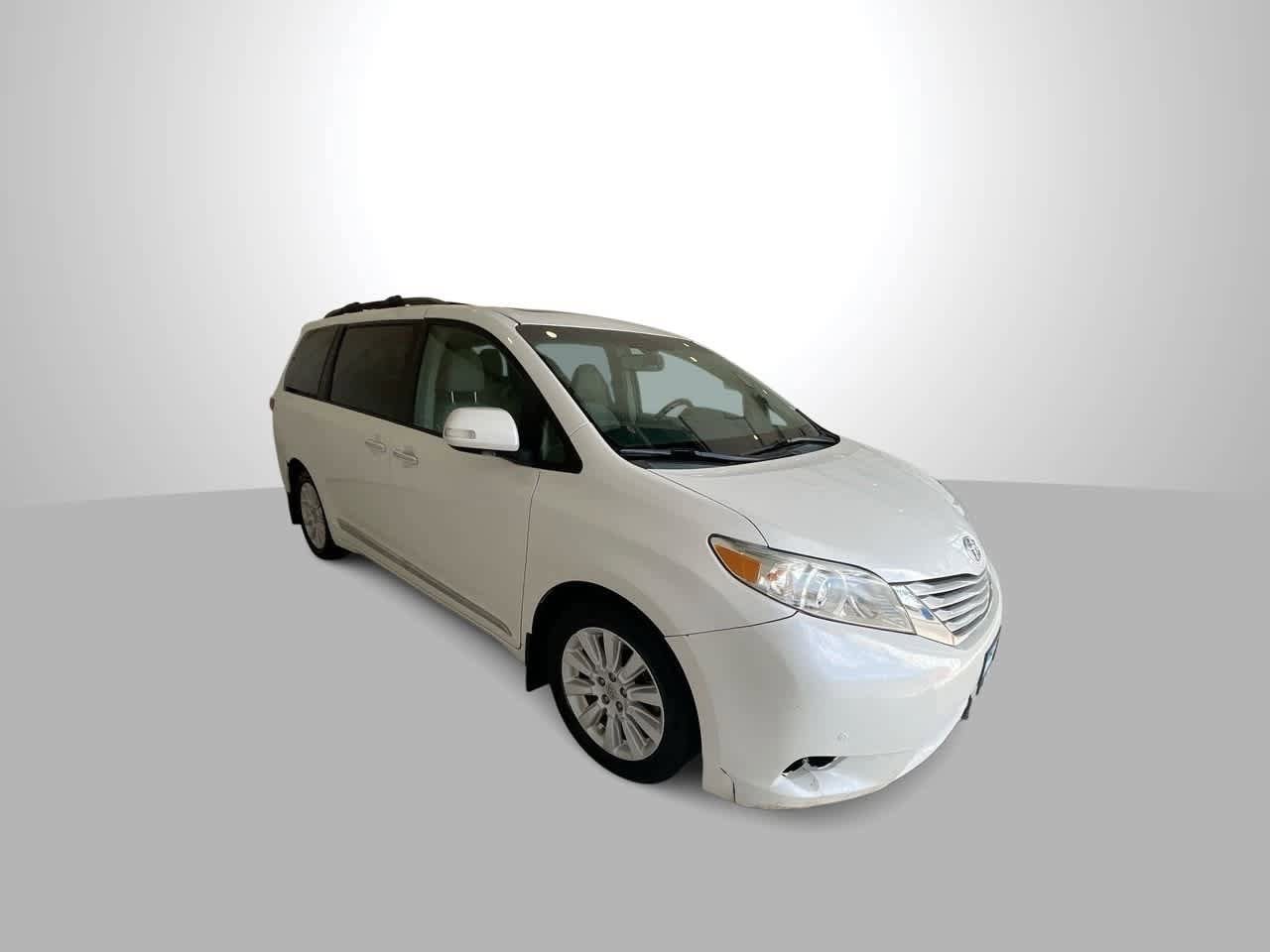 Used 2014 Toyota Sienna Limited with VIN 5TDDK3DC6ES089966 for sale in Billings, MT