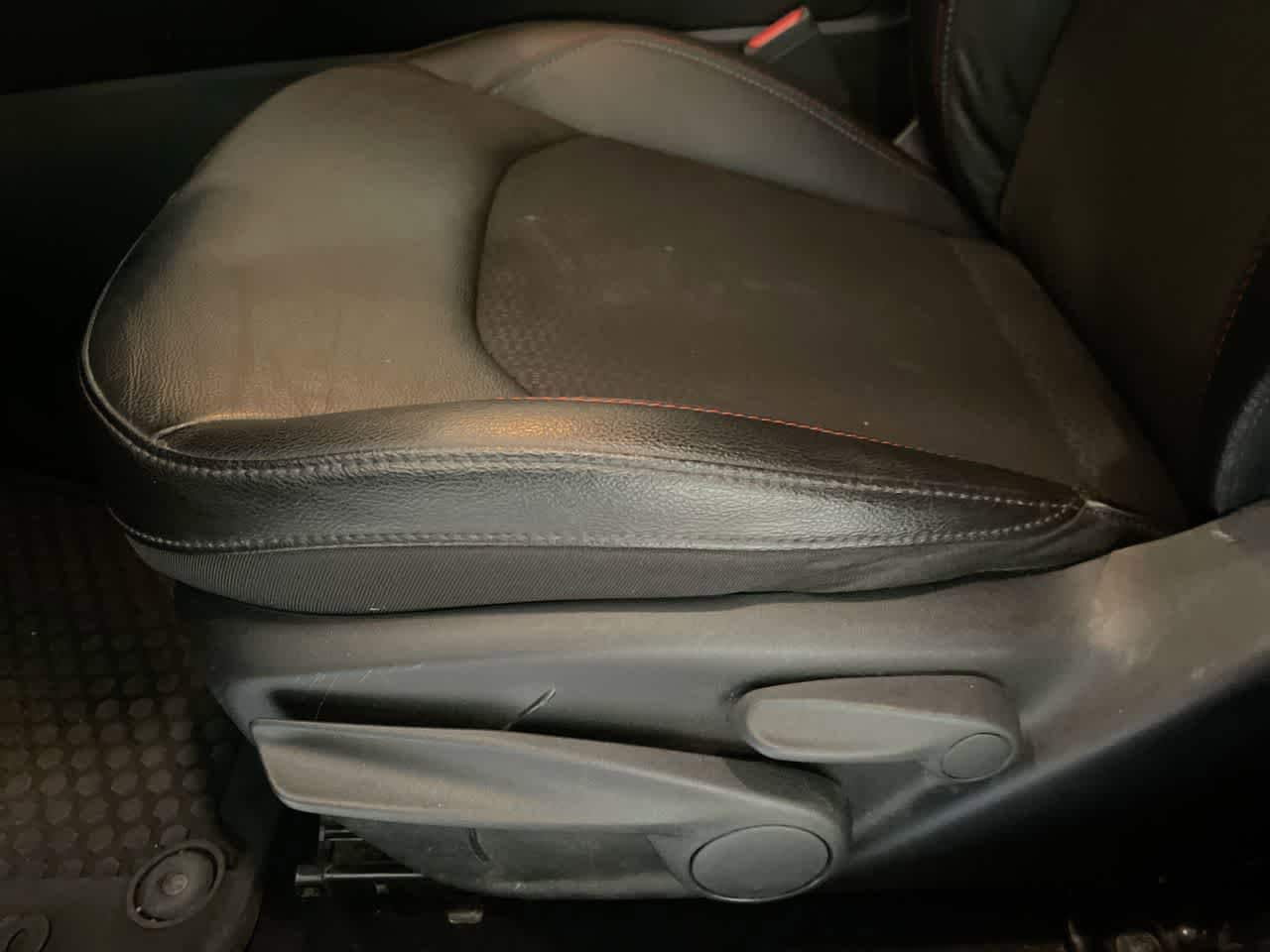 Thumbnail: 2023 Jeep Compass - 12