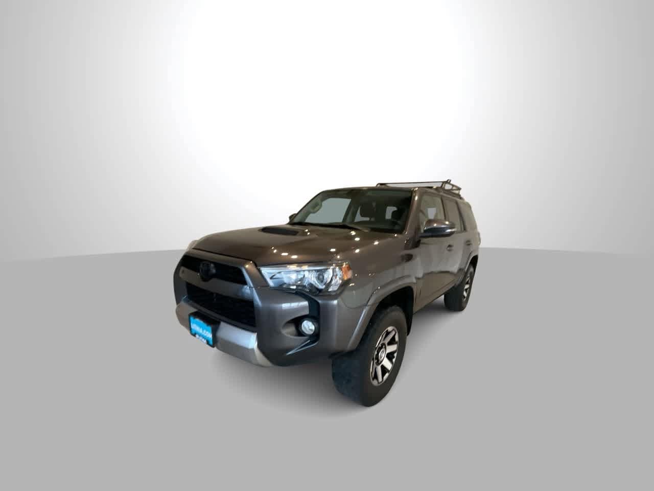 Thumbnail: 2019 Toyota 4Runner - 3