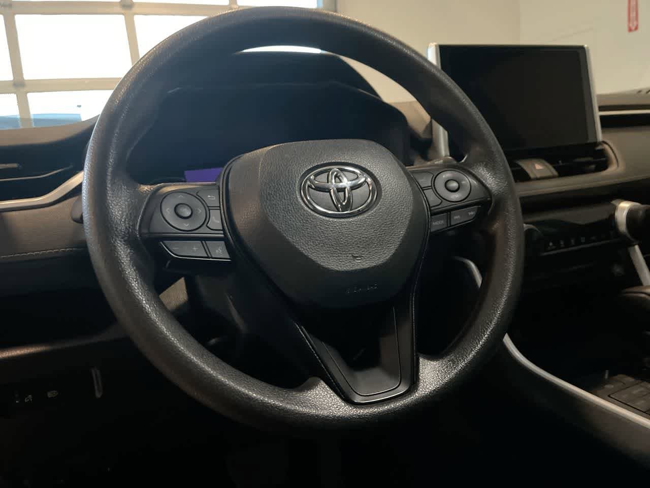 Thumbnail: 2024 Toyota RAV4 - 14