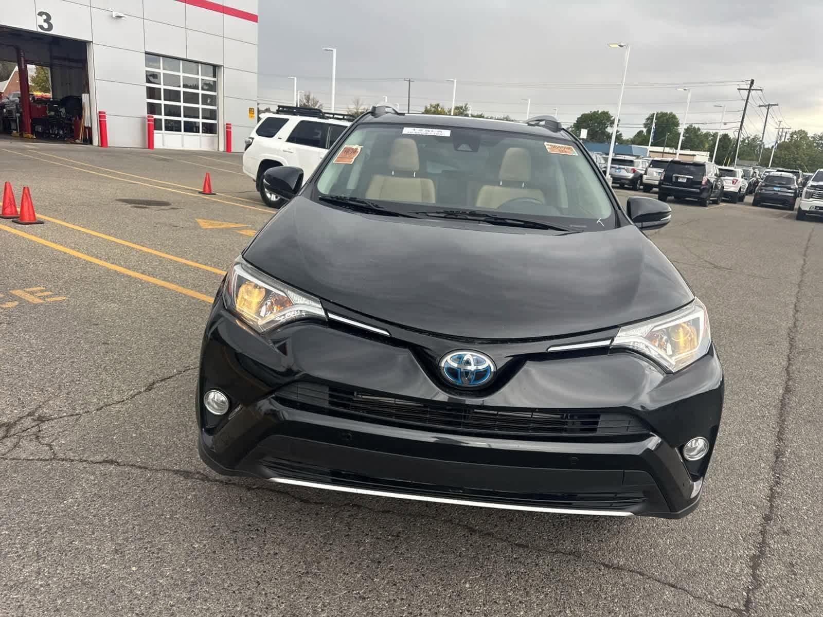 Thumbnail: 2016 Toyota RAV4 - 5
