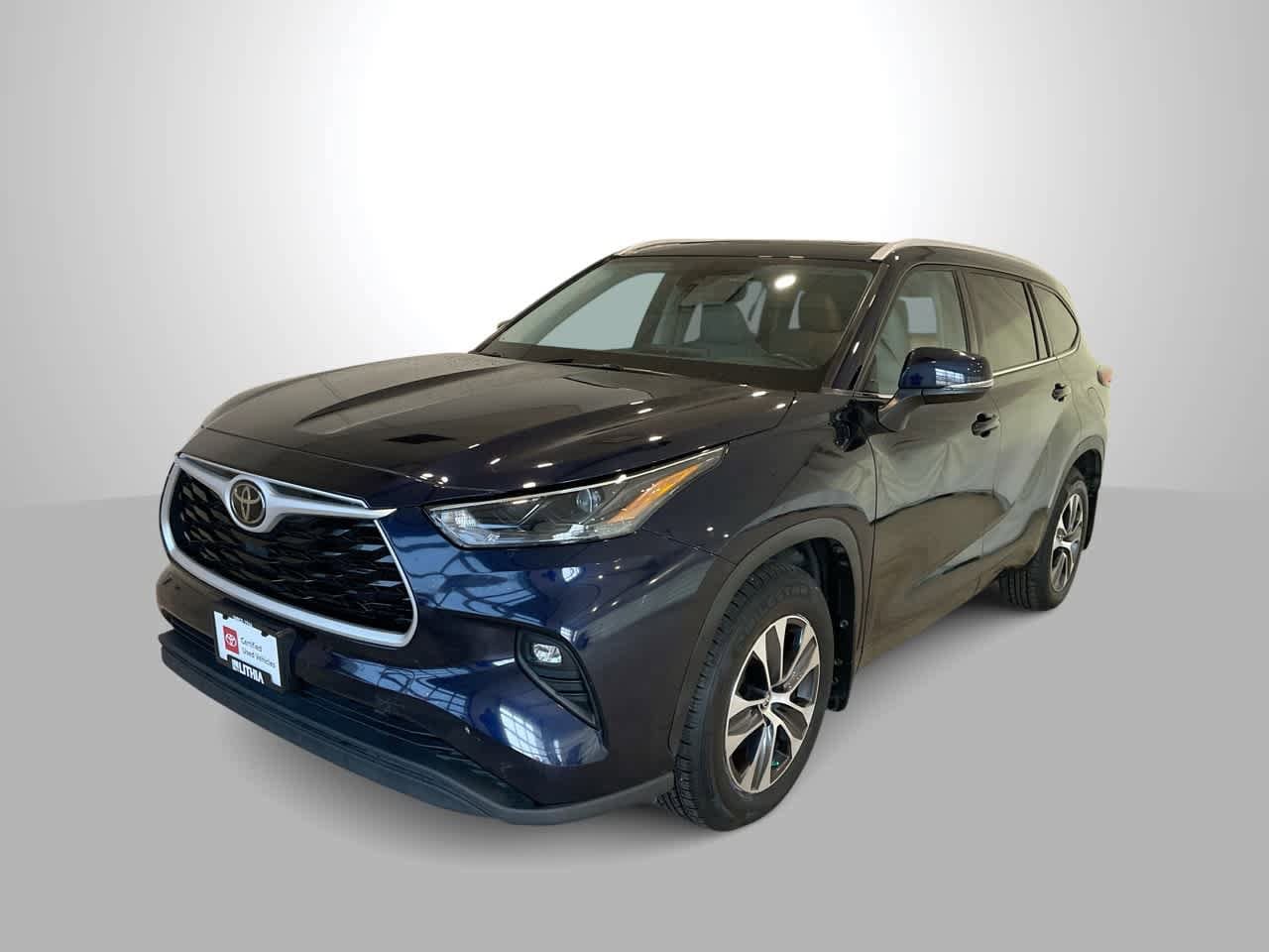 Thumbnail: 2022 Toyota Highlander - 1