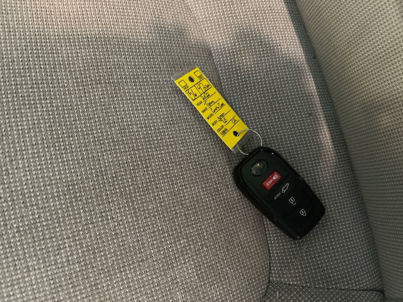 Thumbnail: 2022 Toyota Corolla Cross - 27