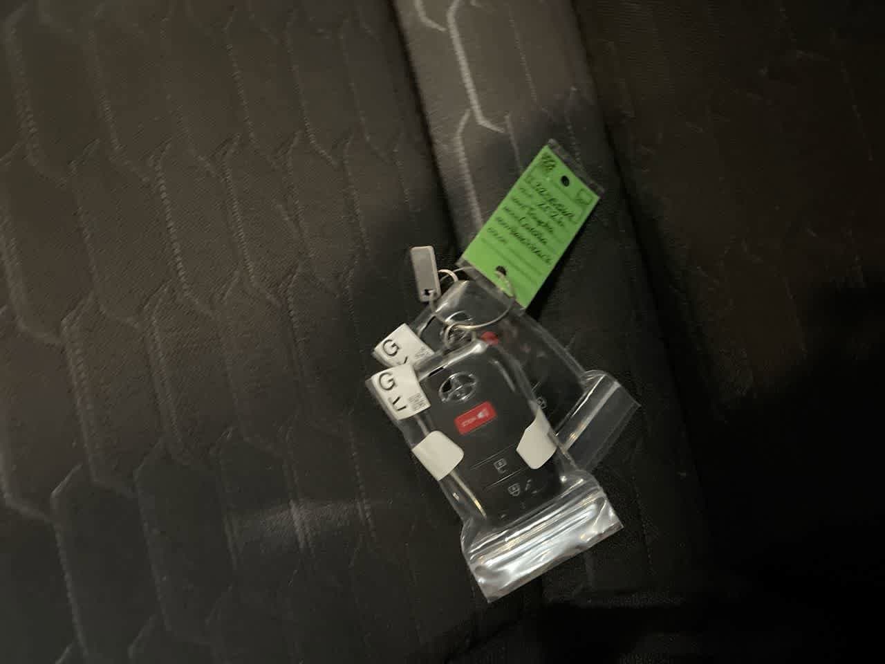 Thumbnail: 2026 Toyota Corolla - 26