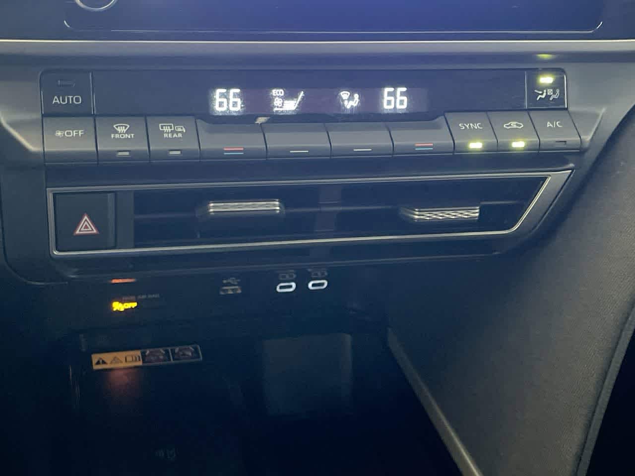 Thumbnail: 2025 Toyota Camry - 19