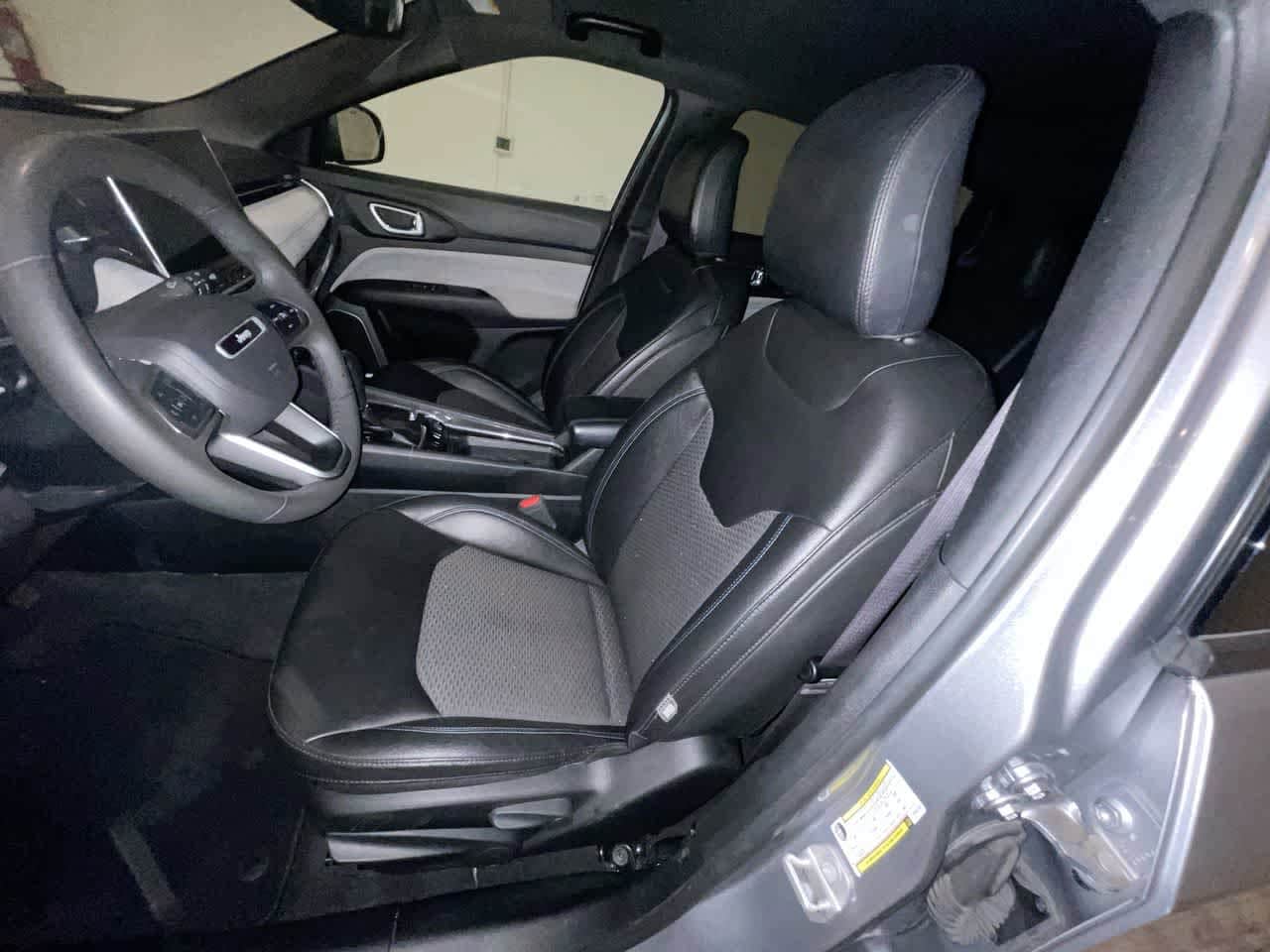 Thumbnail: 2024 Jeep Compass - 11