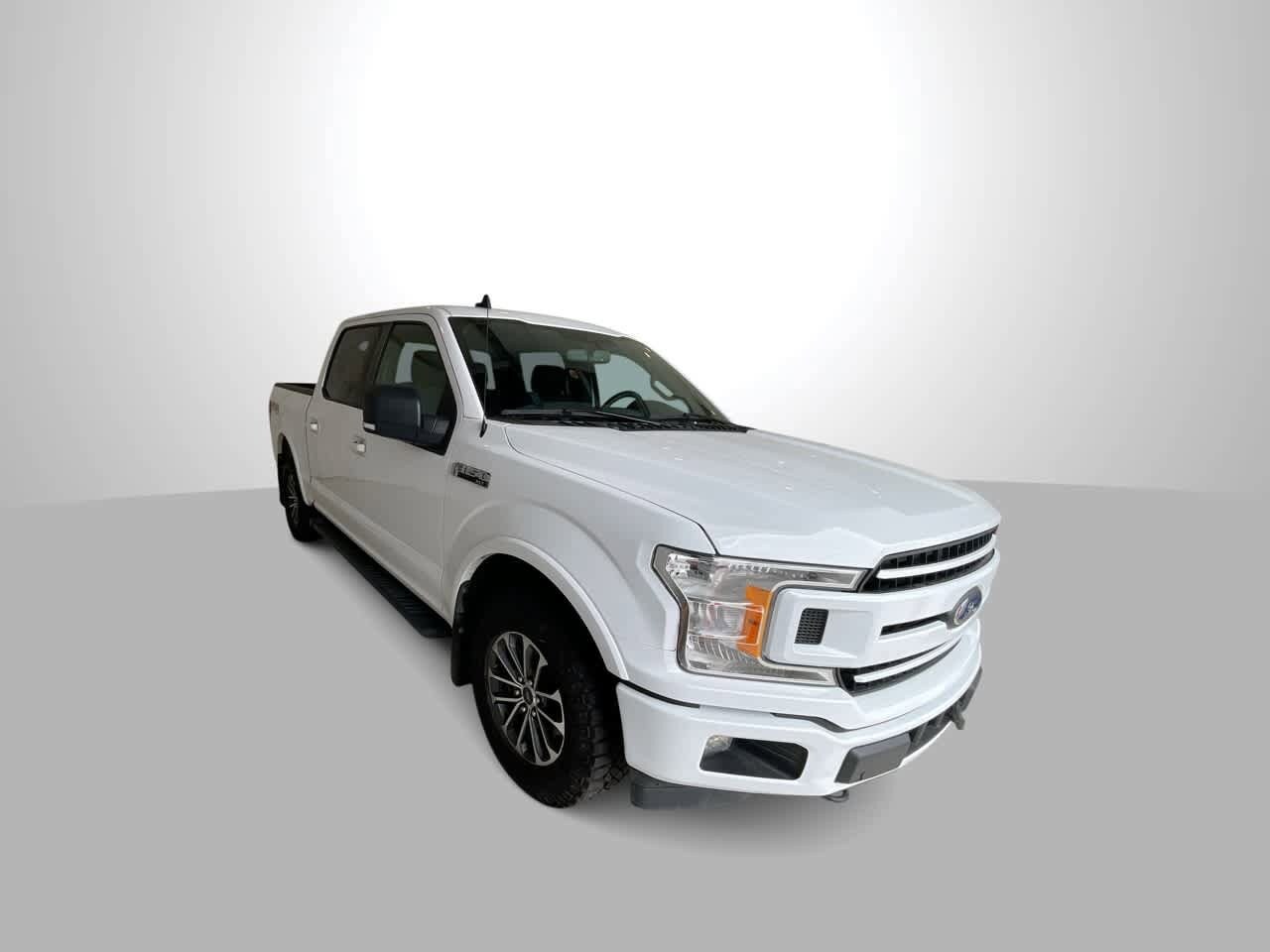 2020 Ford F-150 XLT photo 2