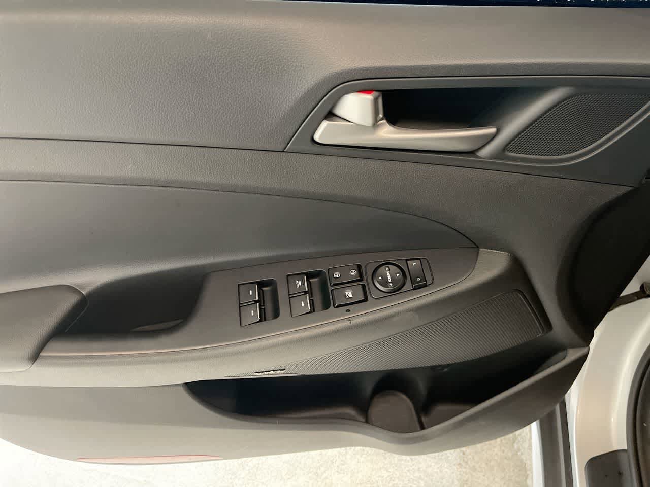 Thumbnail: 2018 Hyundai Tucson - 13