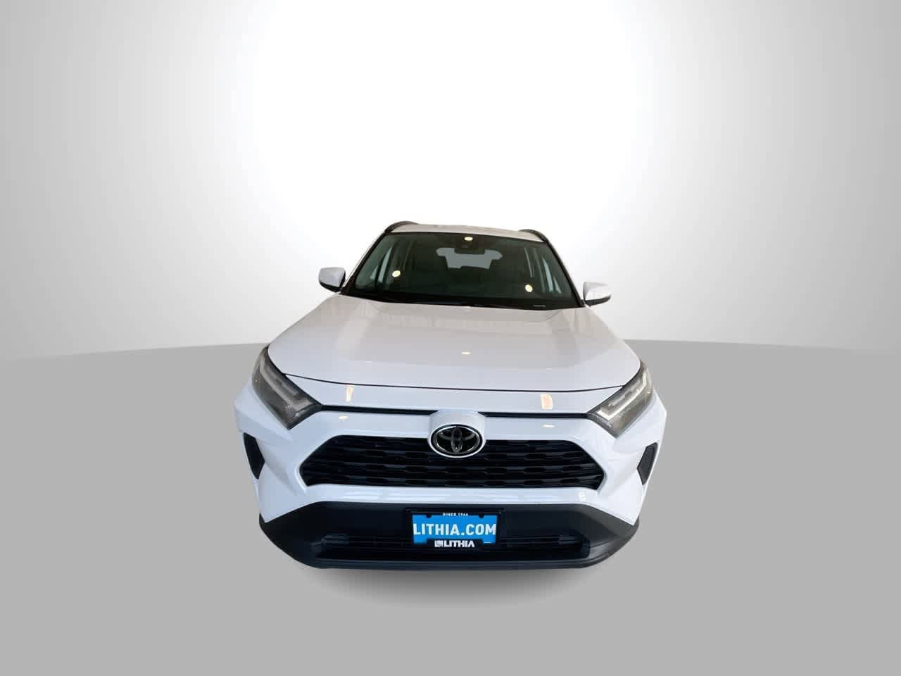 Thumbnail: 2025 Toyota RAV4 - 3