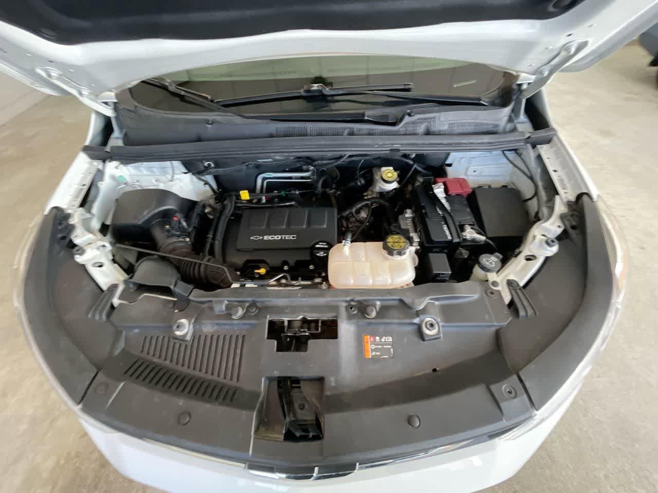 Thumbnail: 2018 Chevrolet Trax - 25