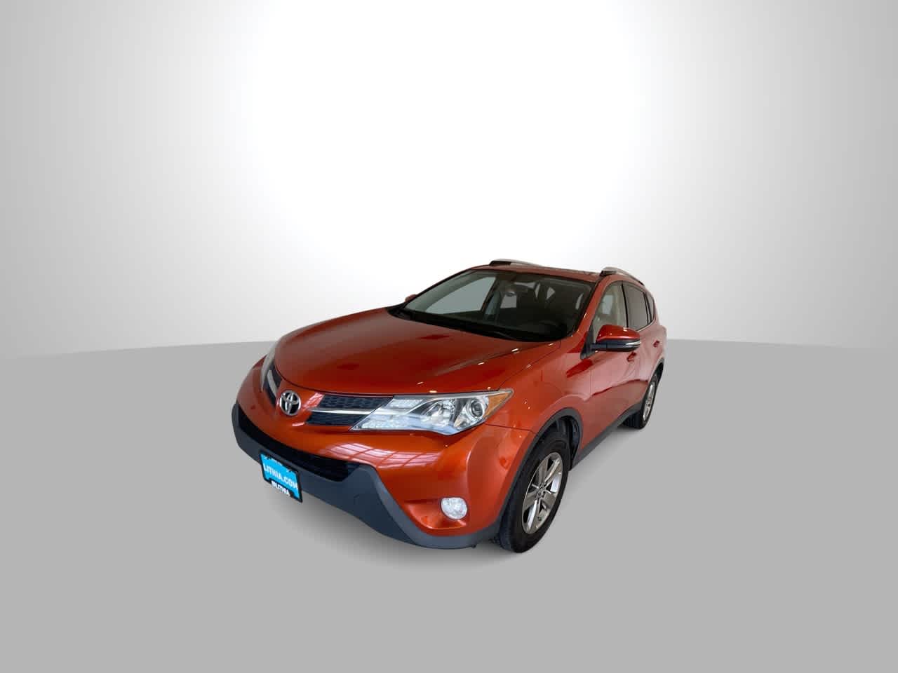 Thumbnail: 2015 Toyota RAV4 - 3
