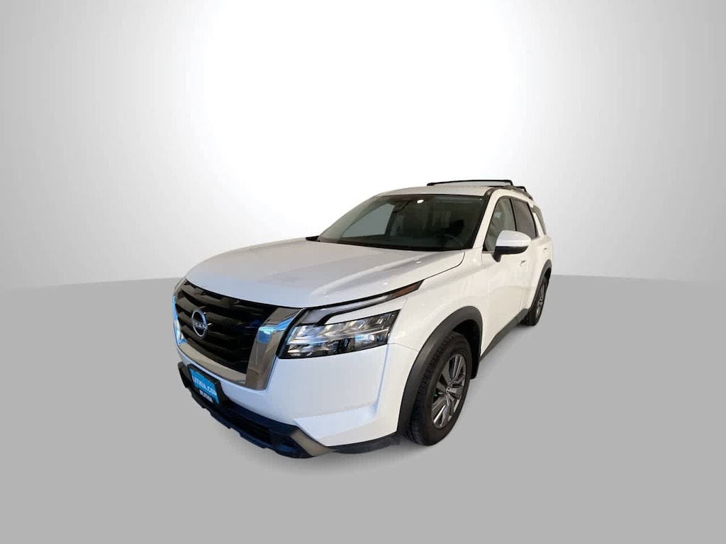 Used 2022 Nissan Pathfinder SV Sport Utility