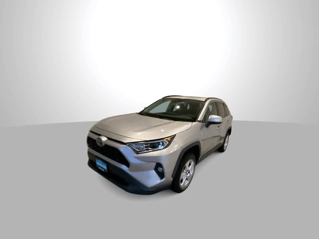 Thumbnail: 2021 Toyota RAV4 - 4