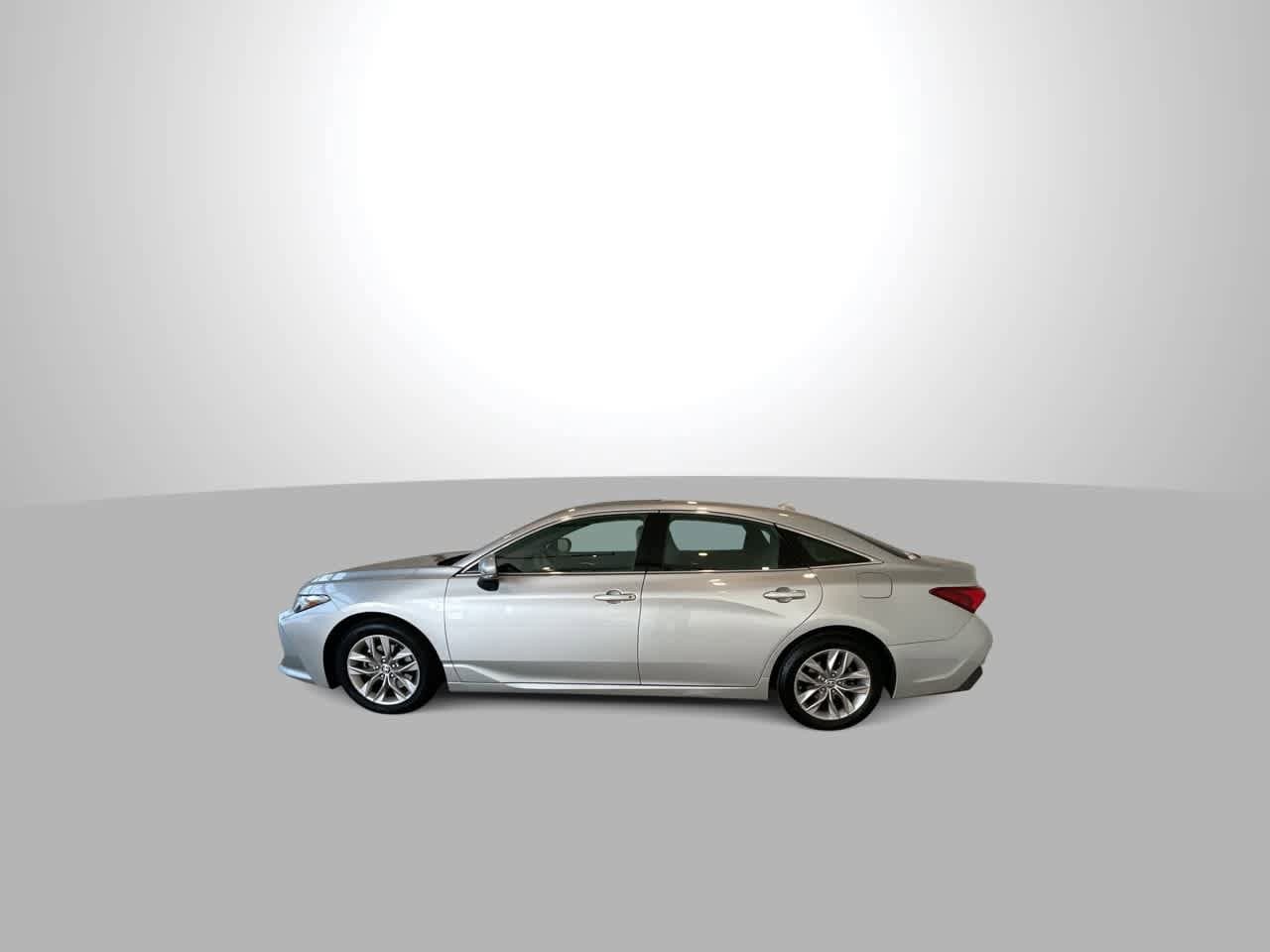 Thumbnail: 2021 Toyota Avalon - 5