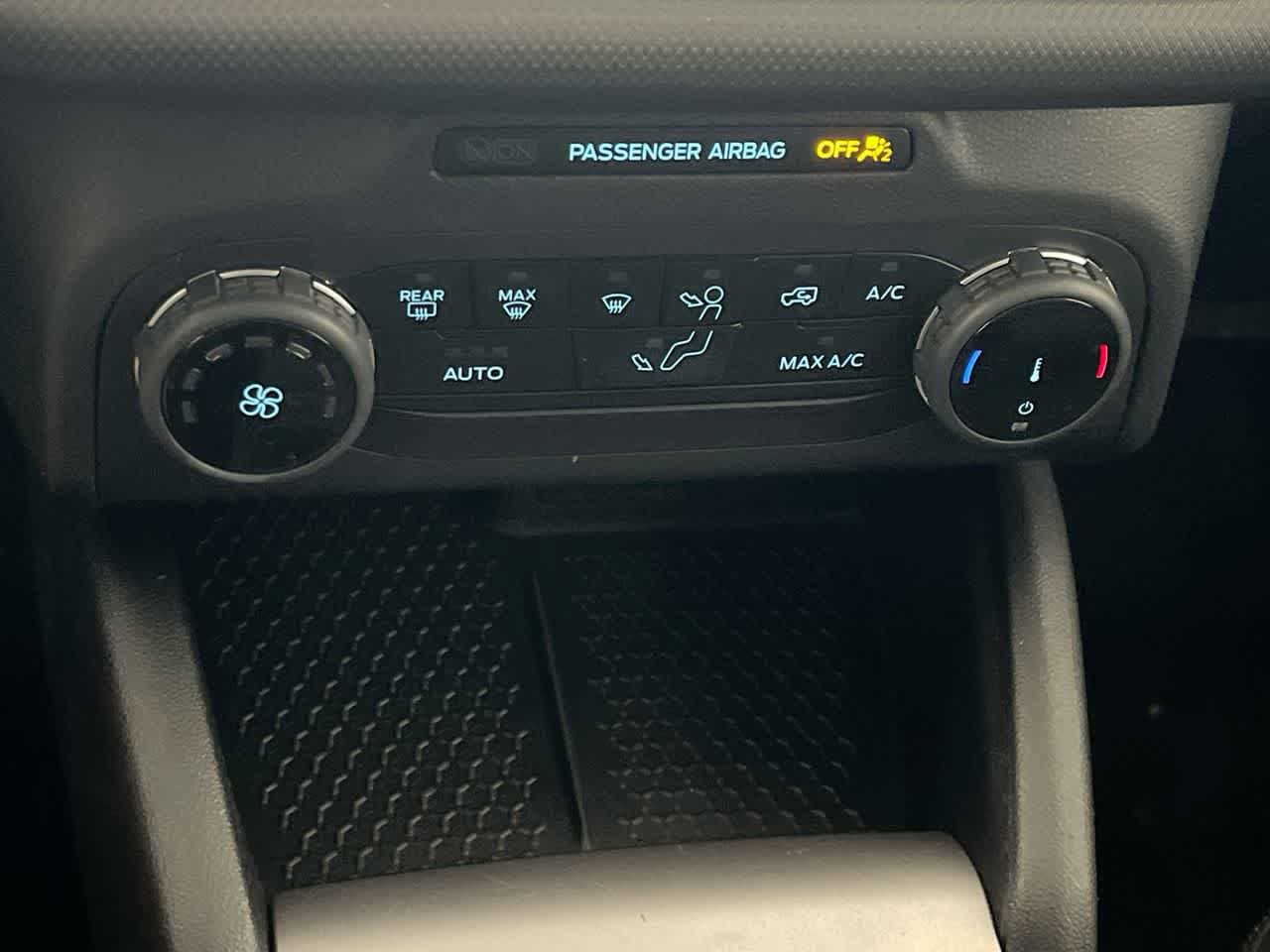 Thumbnail: 2024 Ford Bronco Sport - 19