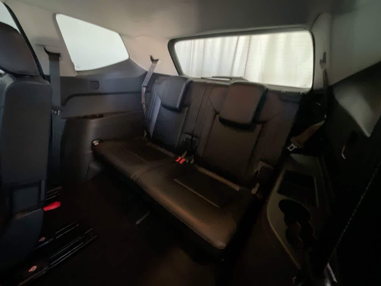 Thumbnail: 2018 Volkswagen Atlas - 23