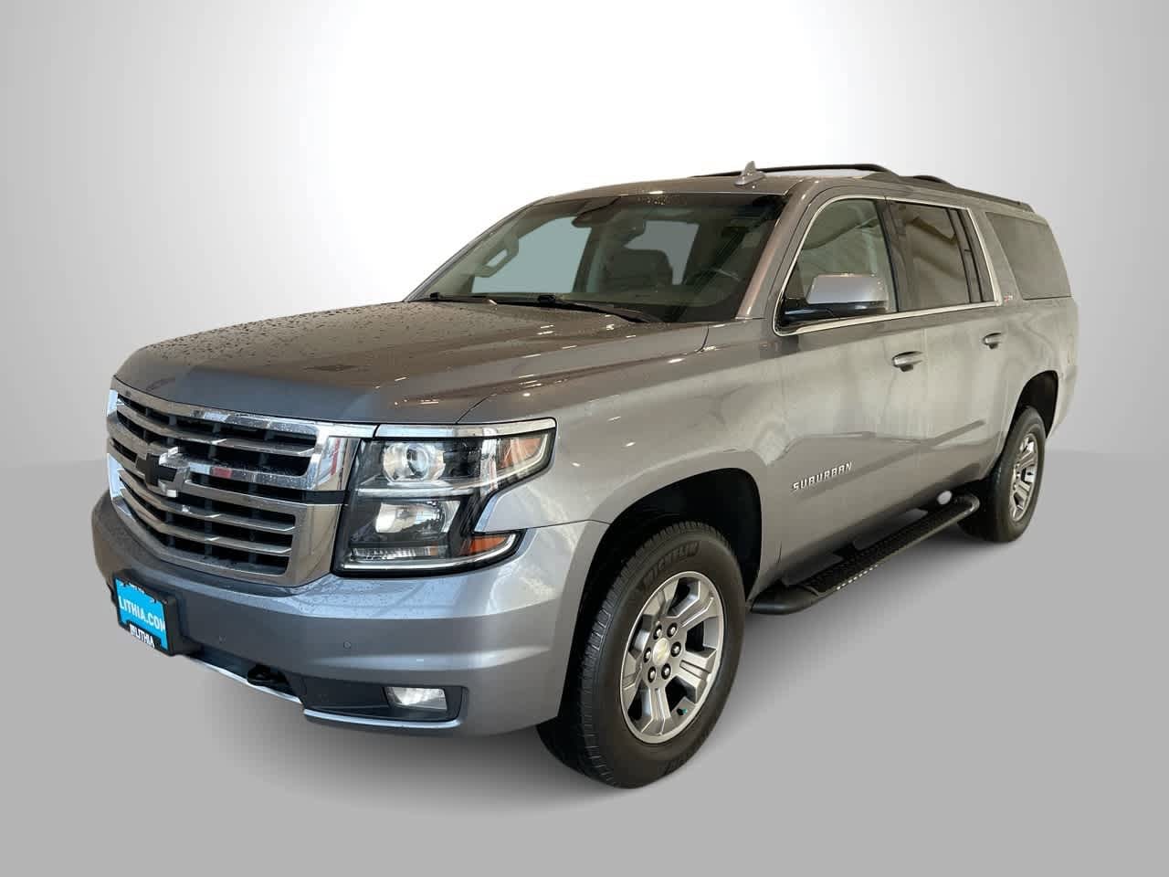 2018 Chevrolet Suburban LT's photo