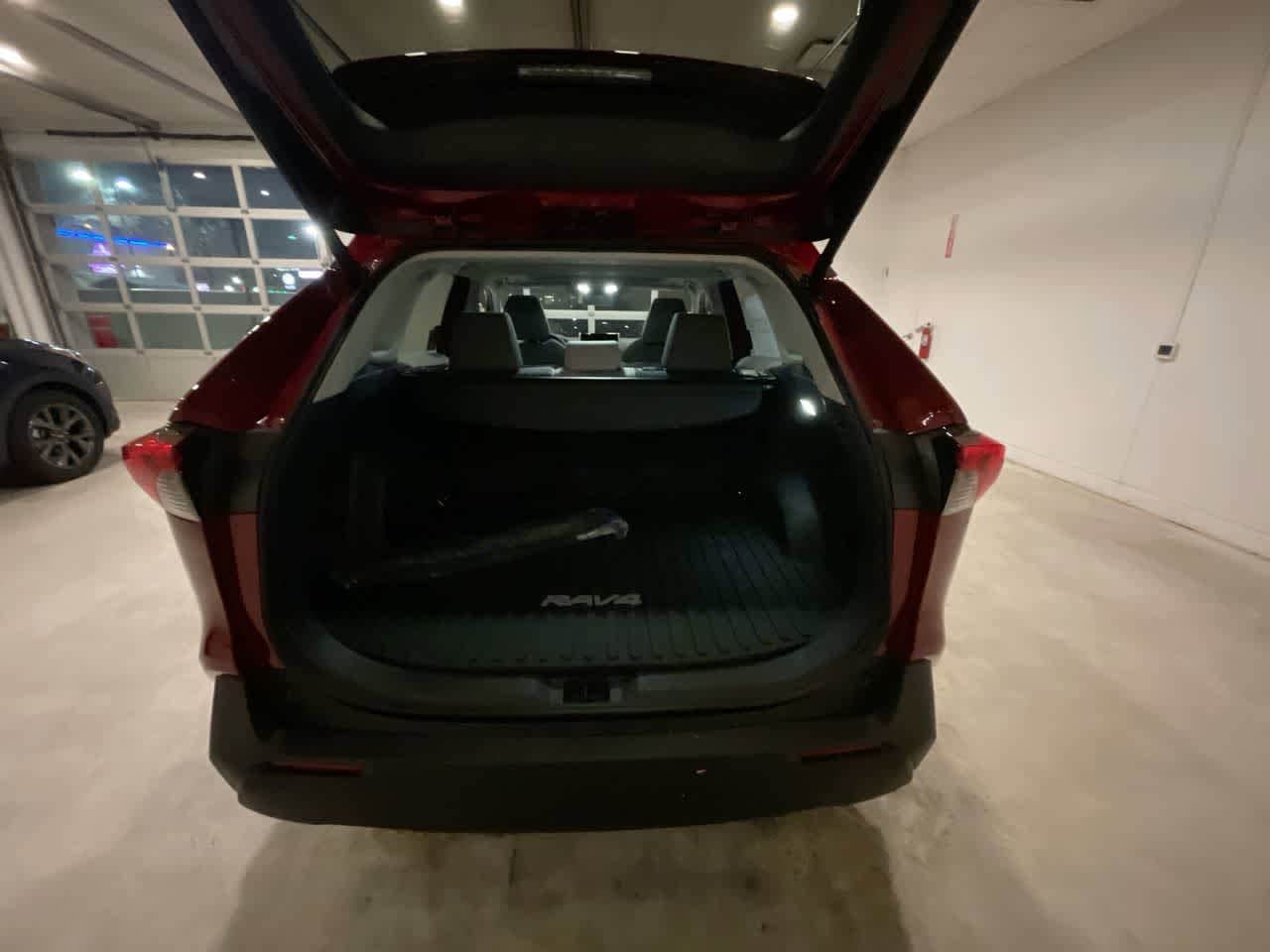 Thumbnail: 2025 Toyota RAV4 - 24