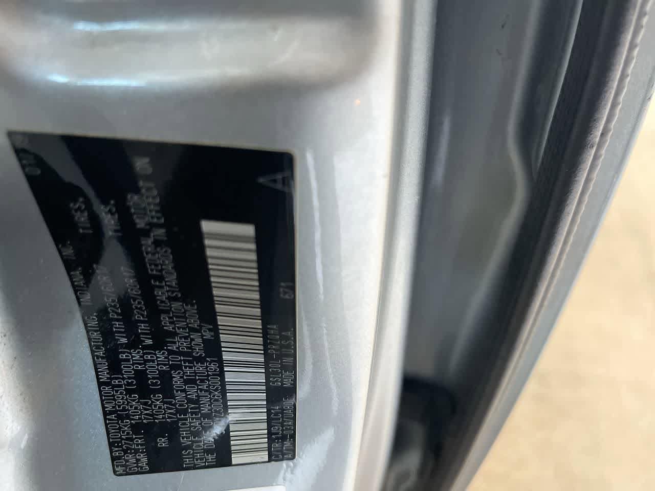 Thumbnail: 2019 Toyota Sienna - 29