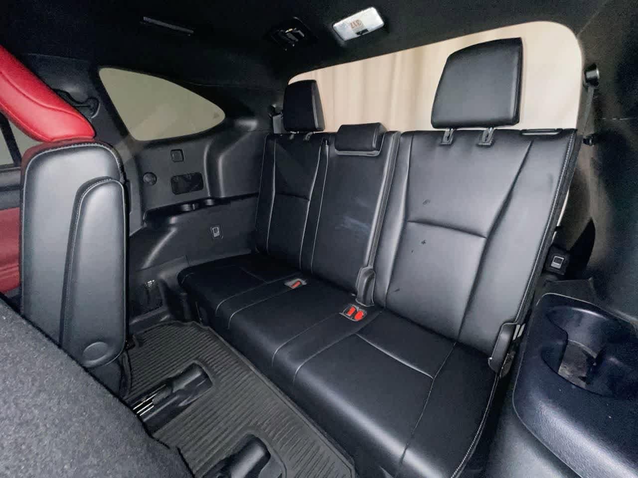 Thumbnail: 2022 Toyota Highlander - 24