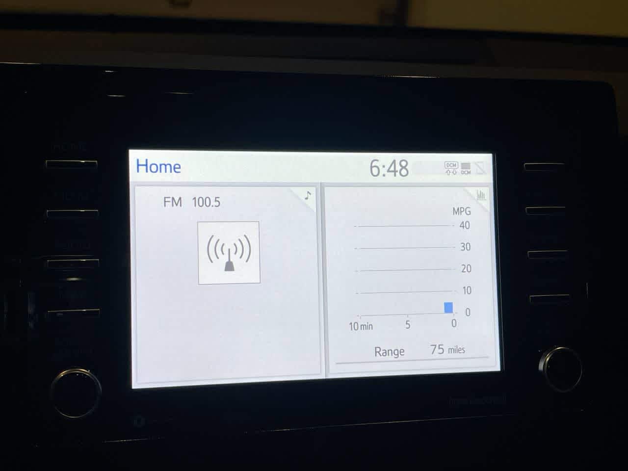 Thumbnail: 2022 Toyota Camry - 16