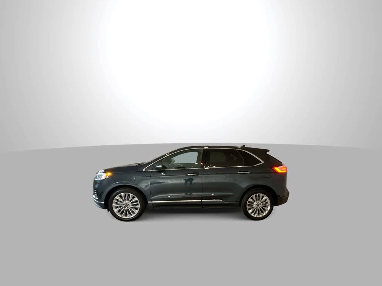 Thumbnail: 2022 Ford Edge - 5
