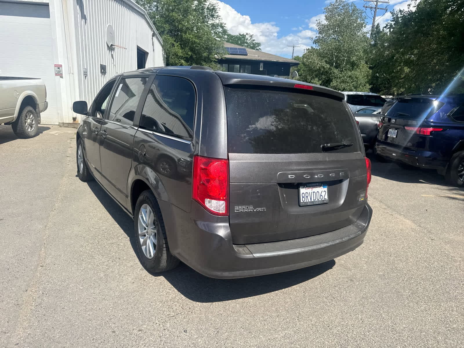 Thumbnail: 2019 Dodge Grand Caravan - 15