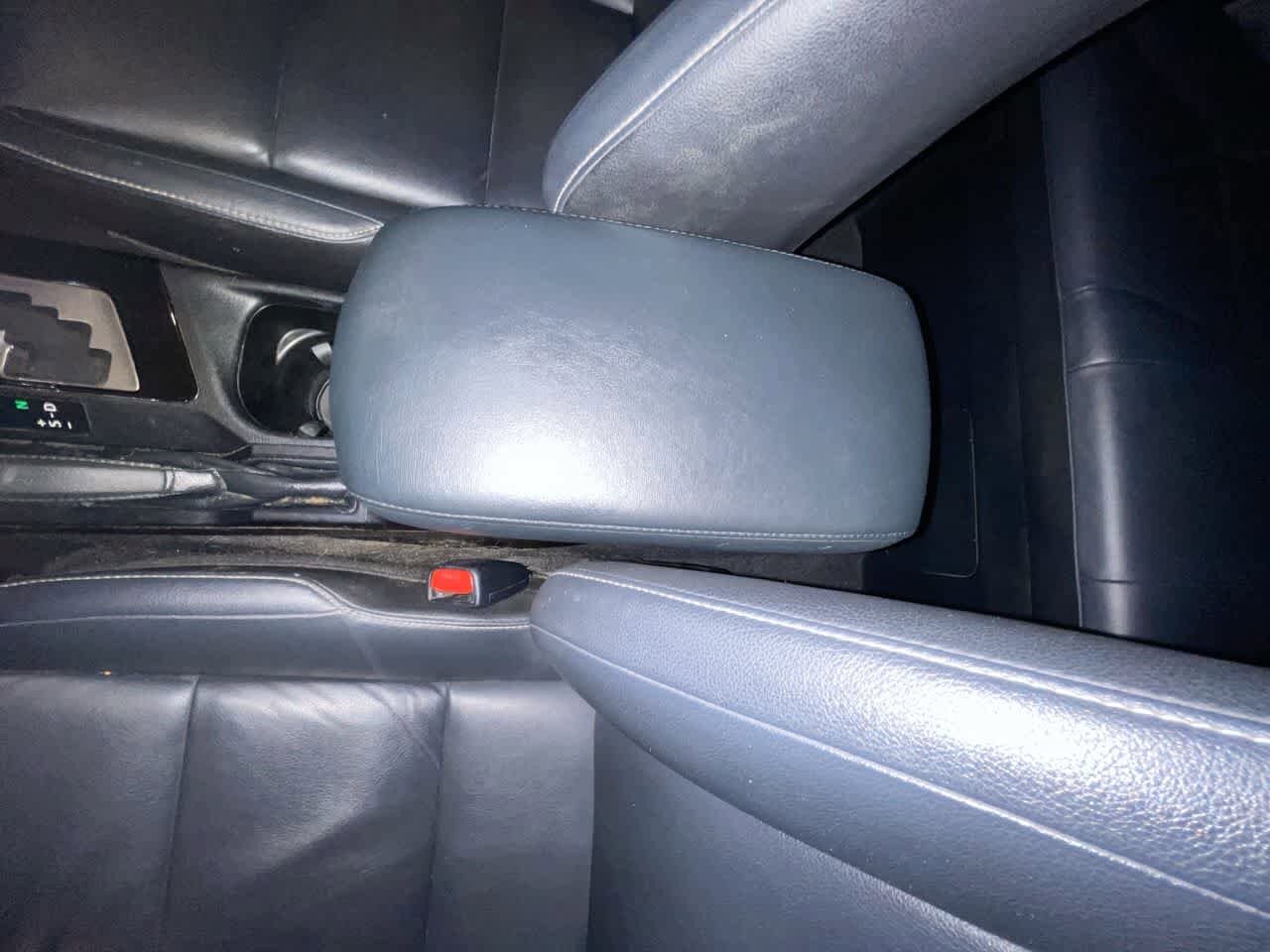 Thumbnail: 2016 Toyota RAV4 - 21