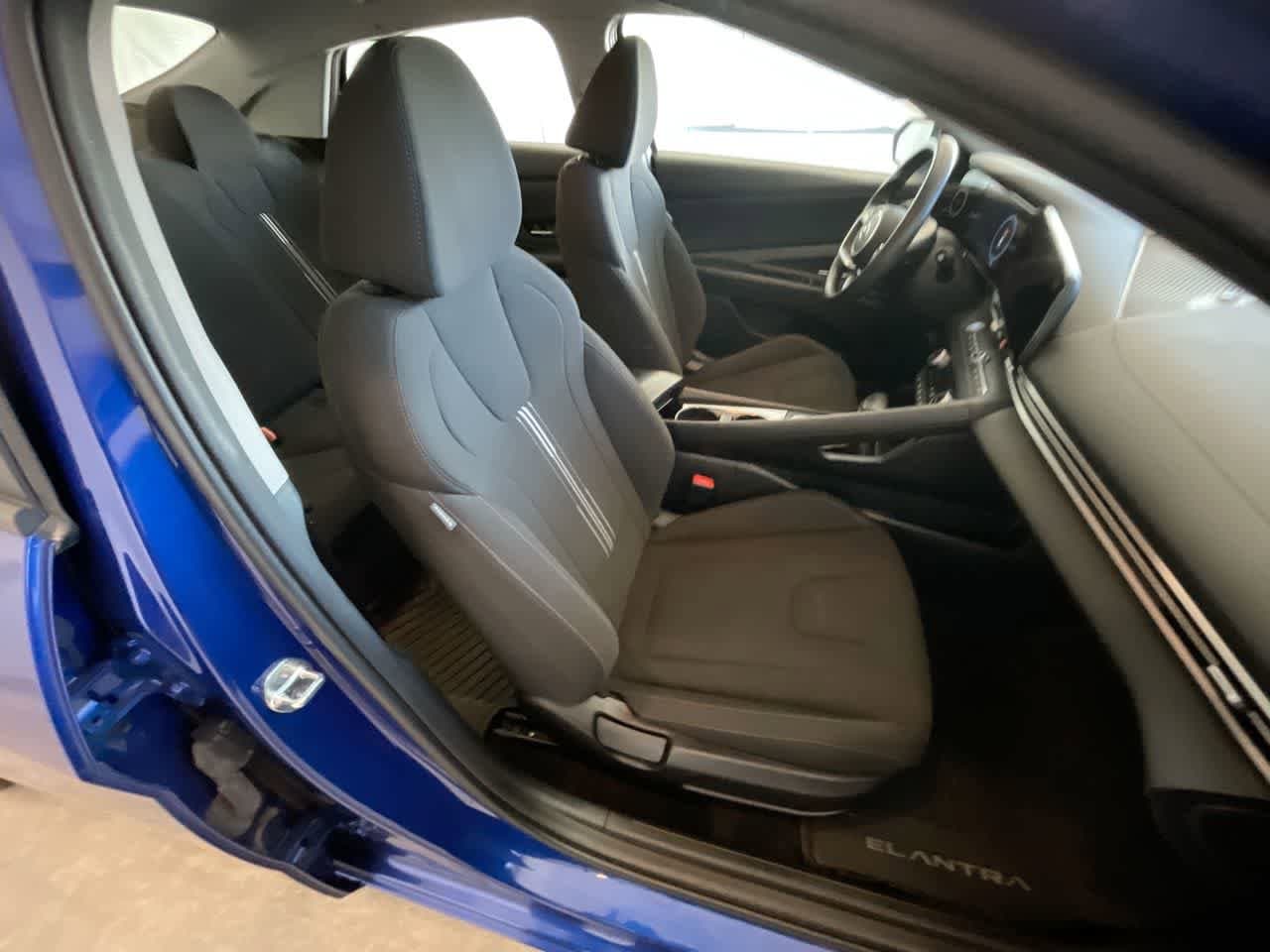 Thumbnail: 2023 Hyundai Elantra - 24