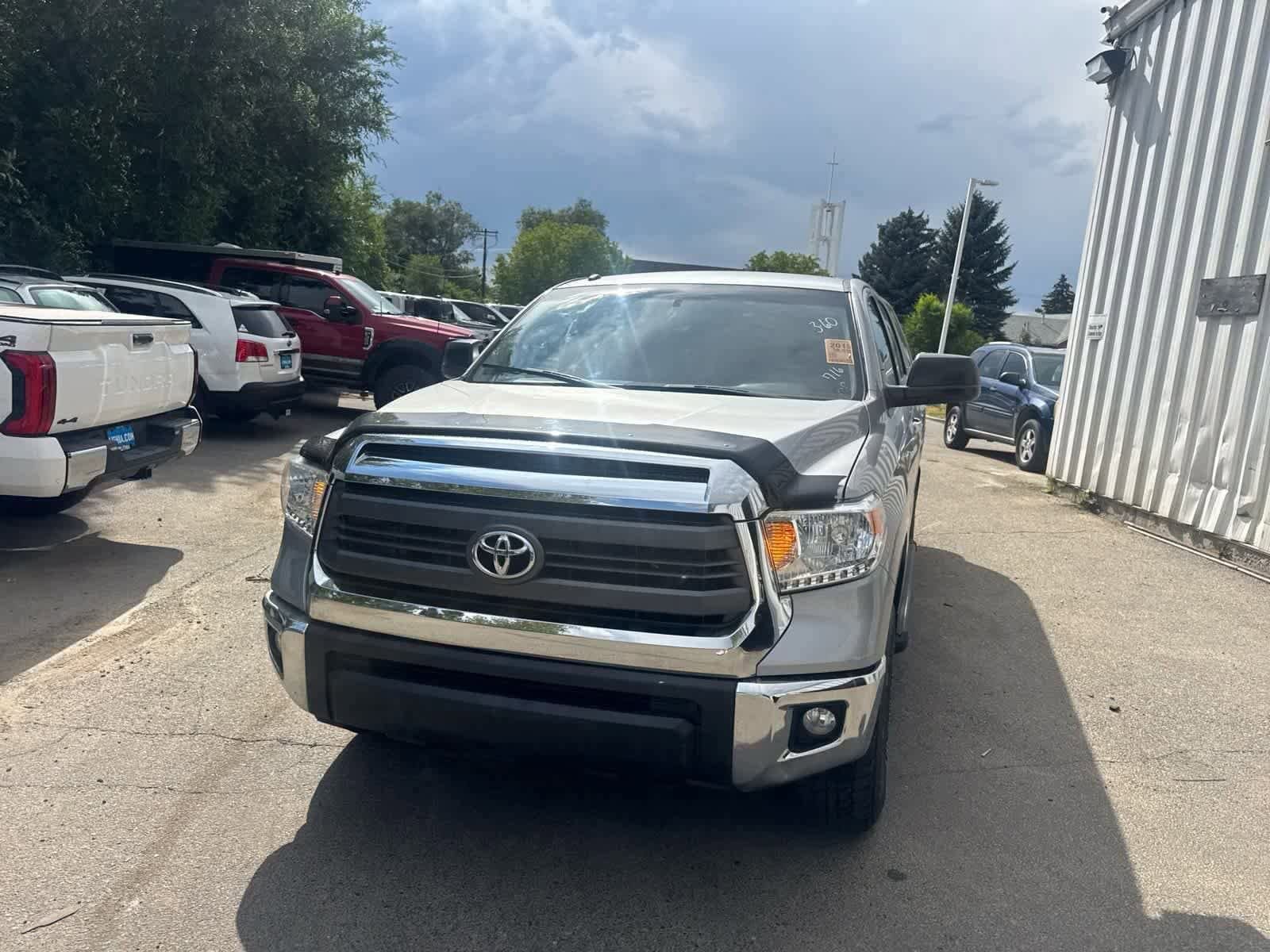 Thumbnail: 2015 Toyota Tundra - 4