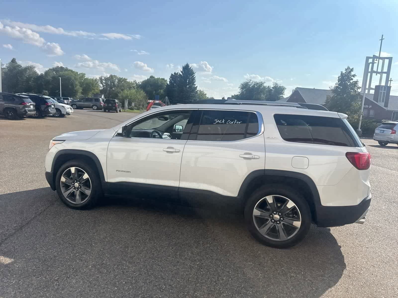 Thumbnail: 2017 GMC Acadia - 19