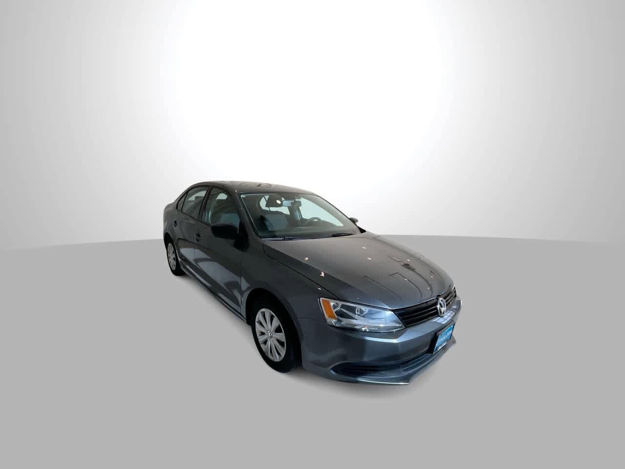 Thumbnail: 2014 Volkswagen Jetta - 2