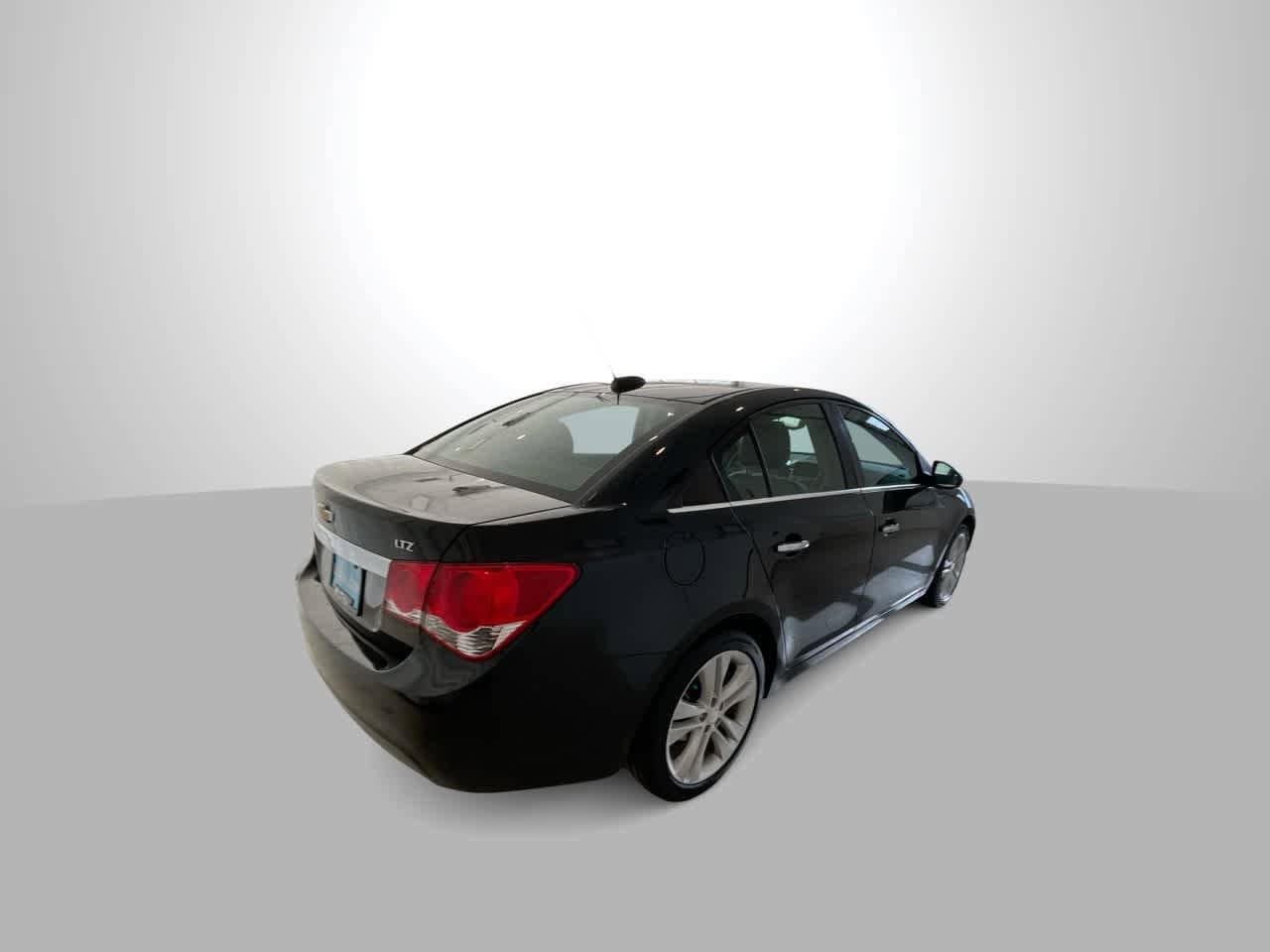 Thumbnail: 2016 Chevrolet Cruze - 8