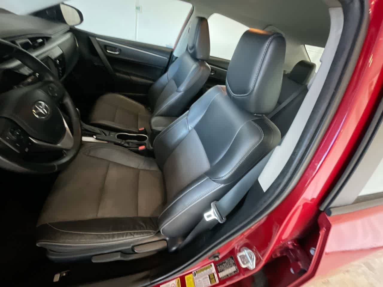 Thumbnail: 2014 Toyota Corolla - 11