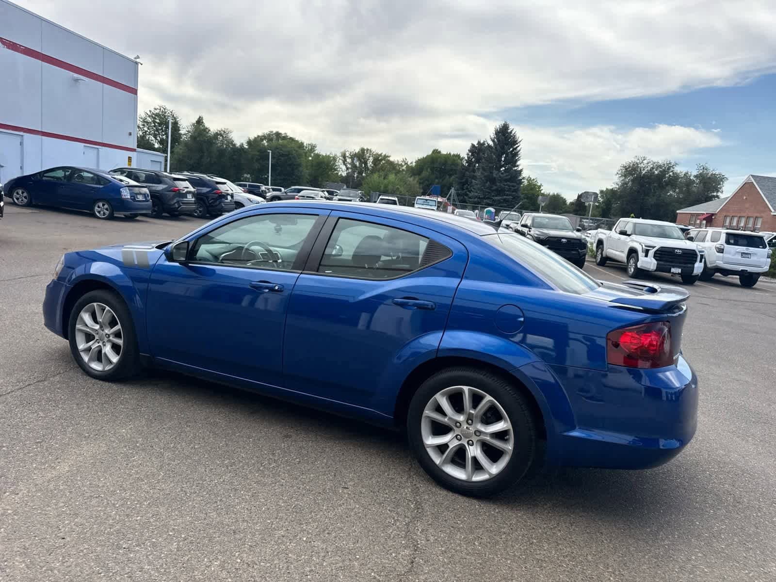 Thumbnail: 2014 Dodge Avenger - 19
