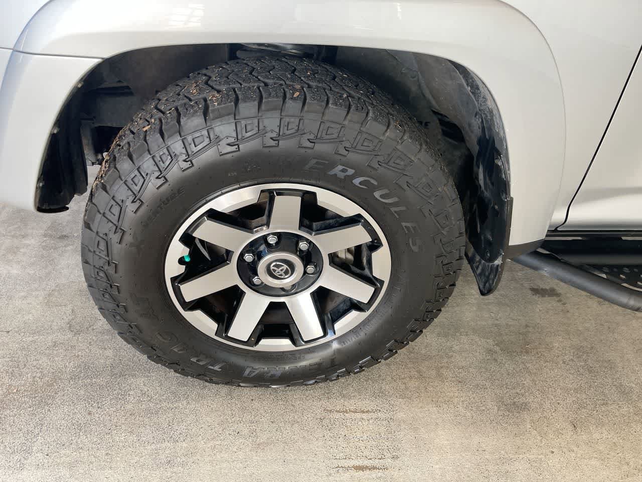 Thumbnail: 2023 Toyota 4Runner - 10