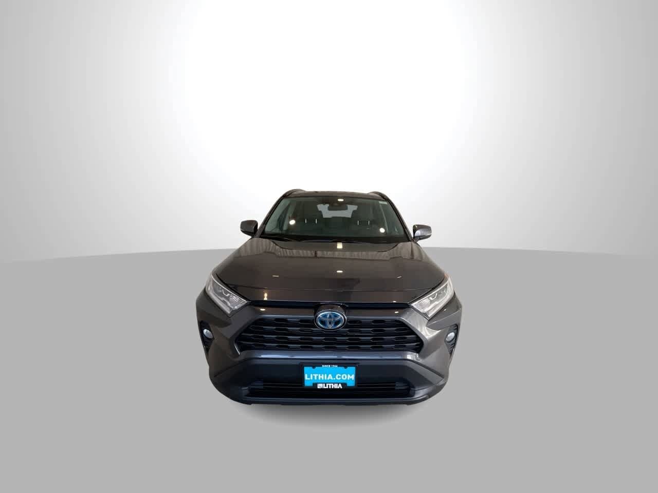 Thumbnail: 2020 Toyota RAV4 - 3
