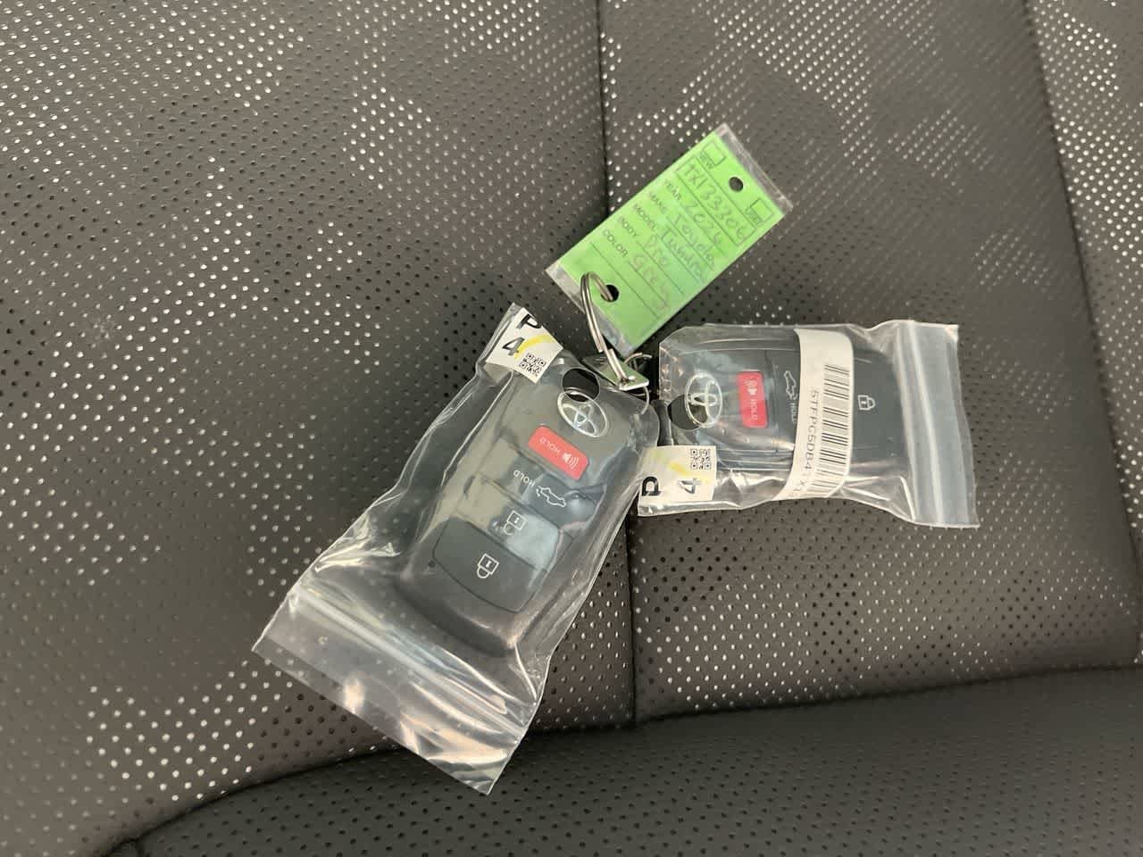 Thumbnail: 2026 Toyota Tundra - 27