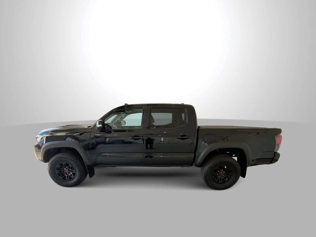 Thumbnail: 2019 Toyota Tacoma - 6