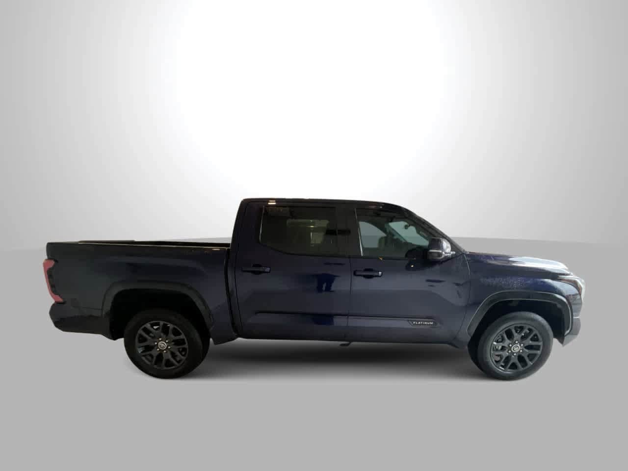 Thumbnail: 2023 Toyota Tundra - 9