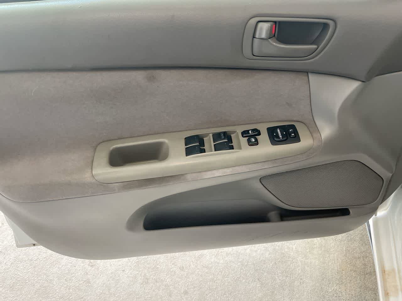 Thumbnail: 2002 Toyota Camry - 13