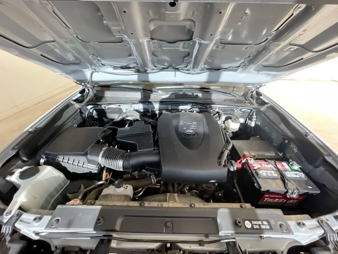 Thumbnail: 2019 Toyota Tacoma - 24