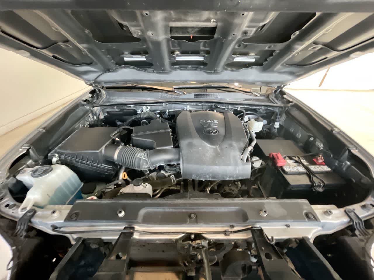 Thumbnail: 2021 Toyota Tacoma - 25
