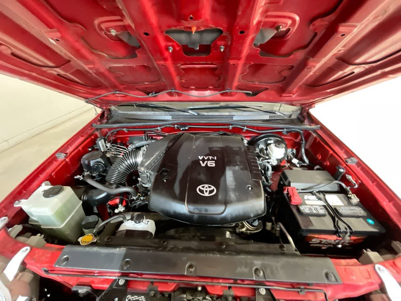2013 Toyota Tacoma  24
